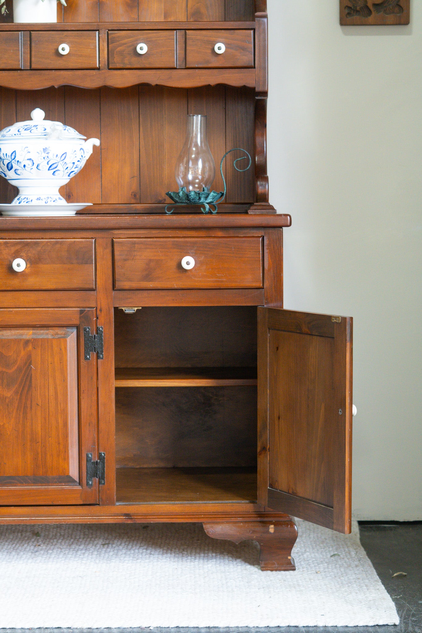 STUNNING Vintage Ethan Allen hutch built with antique pine wood