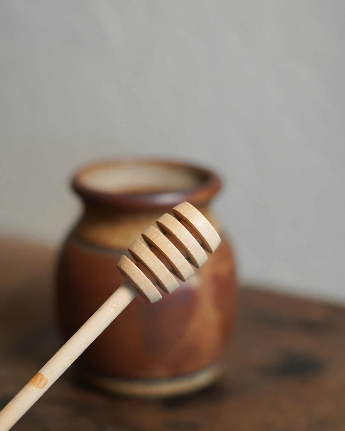 Vintage Ceramic Honey Jar — Lot 111