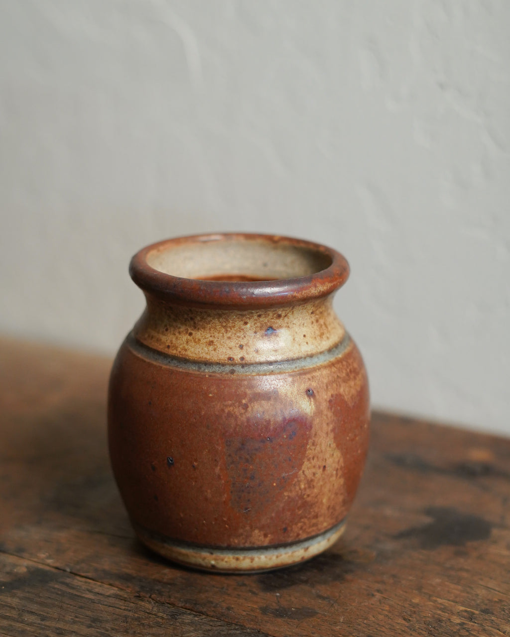 Vintage Ceramic Honey Jar — Lot 111
