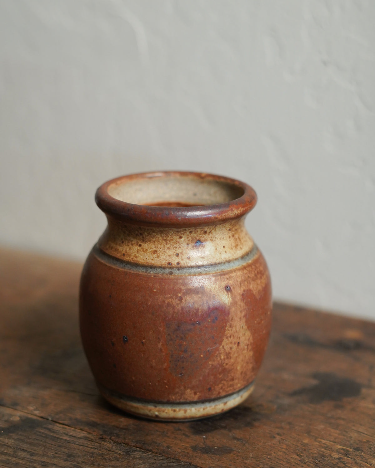 Vintage Ceramic Honey Jar — Lot 111