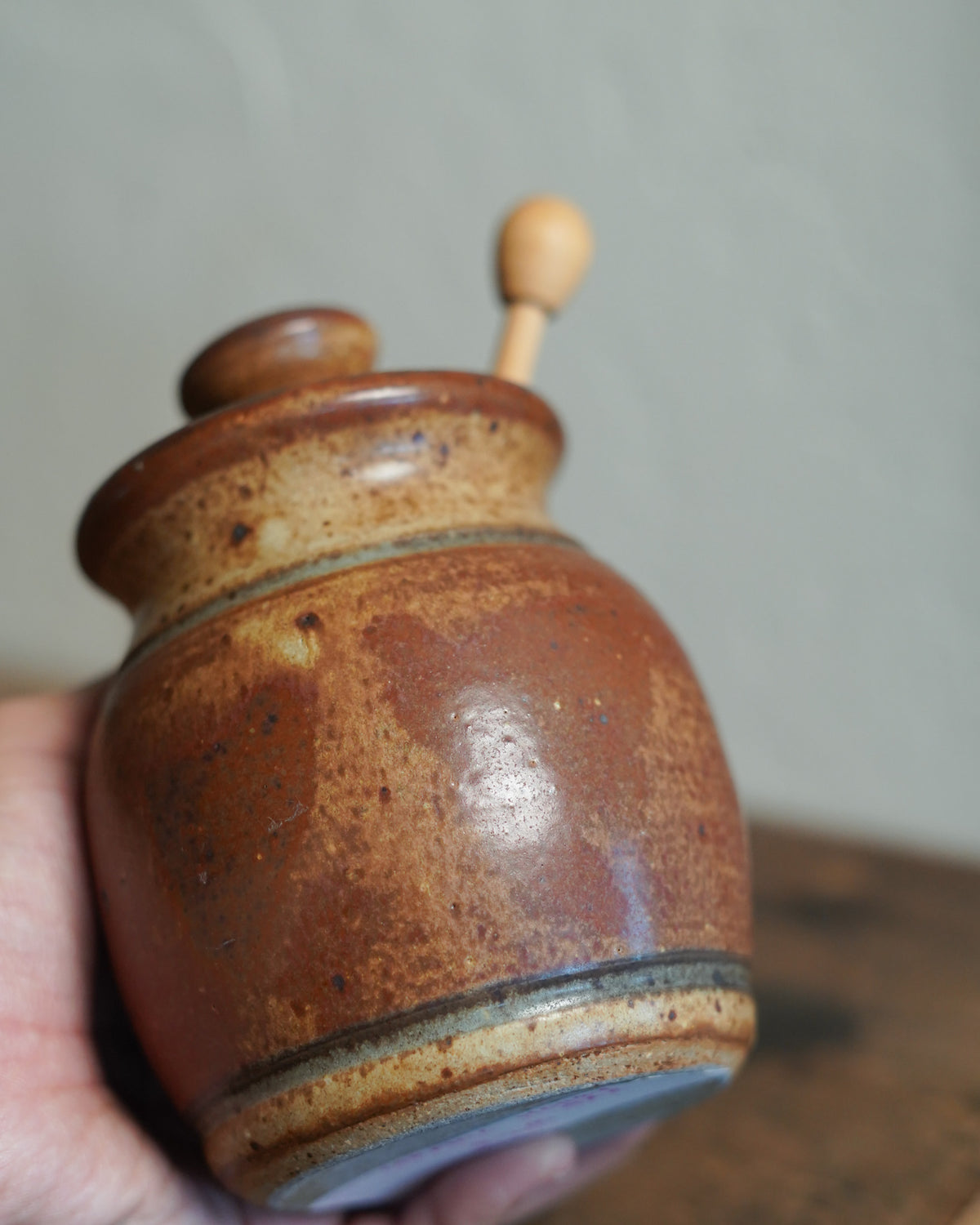 Vintage Ceramic Honey Jar — Lot 111