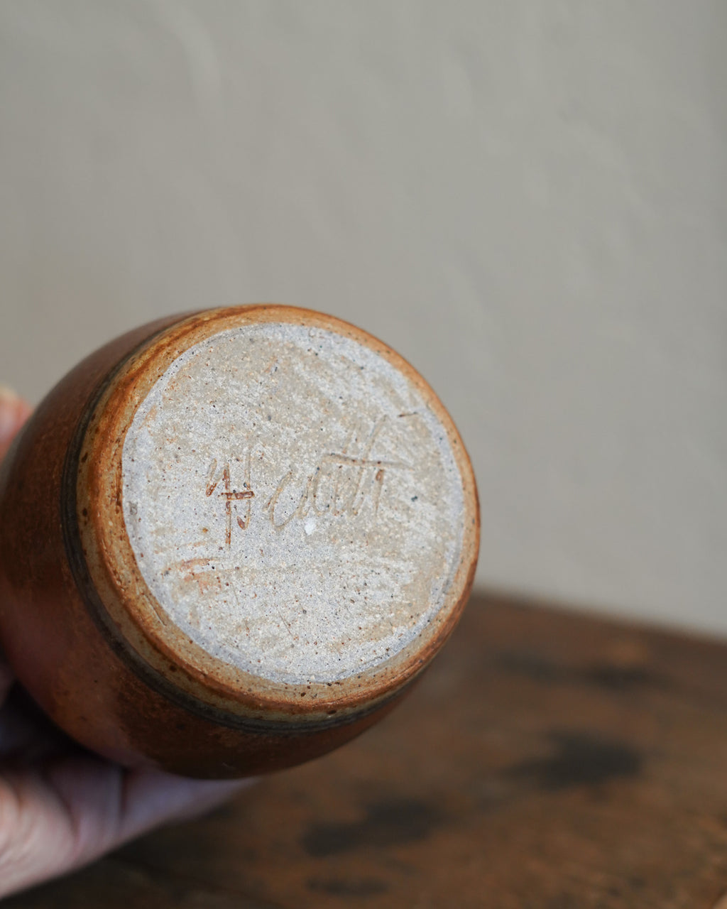 Vintage Ceramic Honey Jar — Lot 111