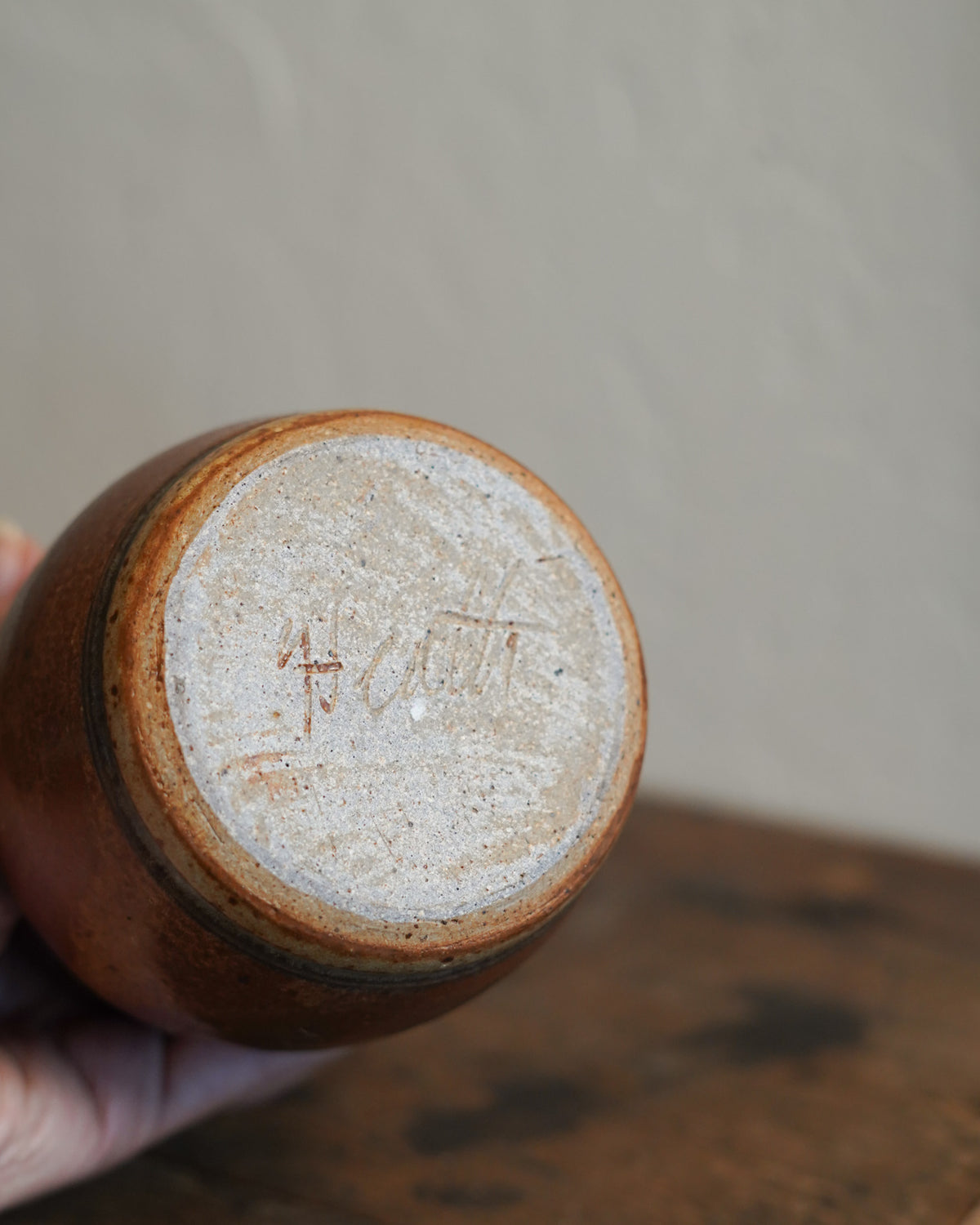 Vintage Ceramic Honey Jar — Lot 111
