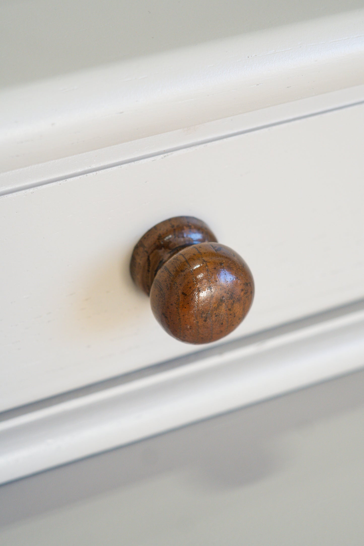 Reburbished Vanity Dresser with Oval Mirorr