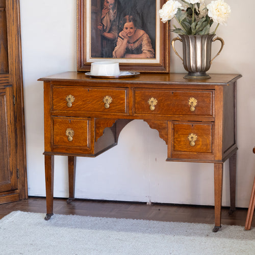 Antique Quarter-Sawn Oak Entryway Desk / Vanity – Late 1800s