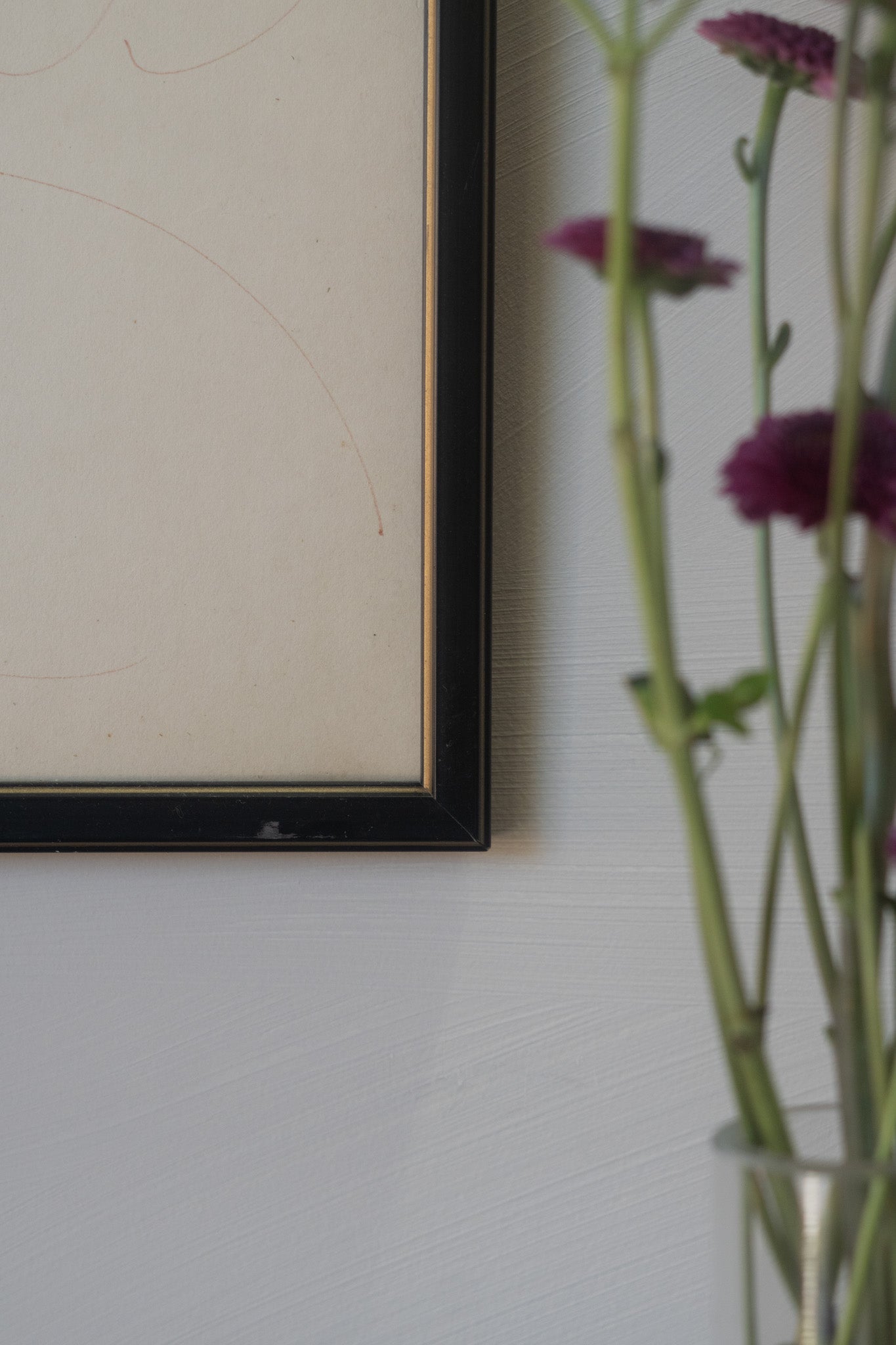 Minimalist line sketch of woman in frame, 1976