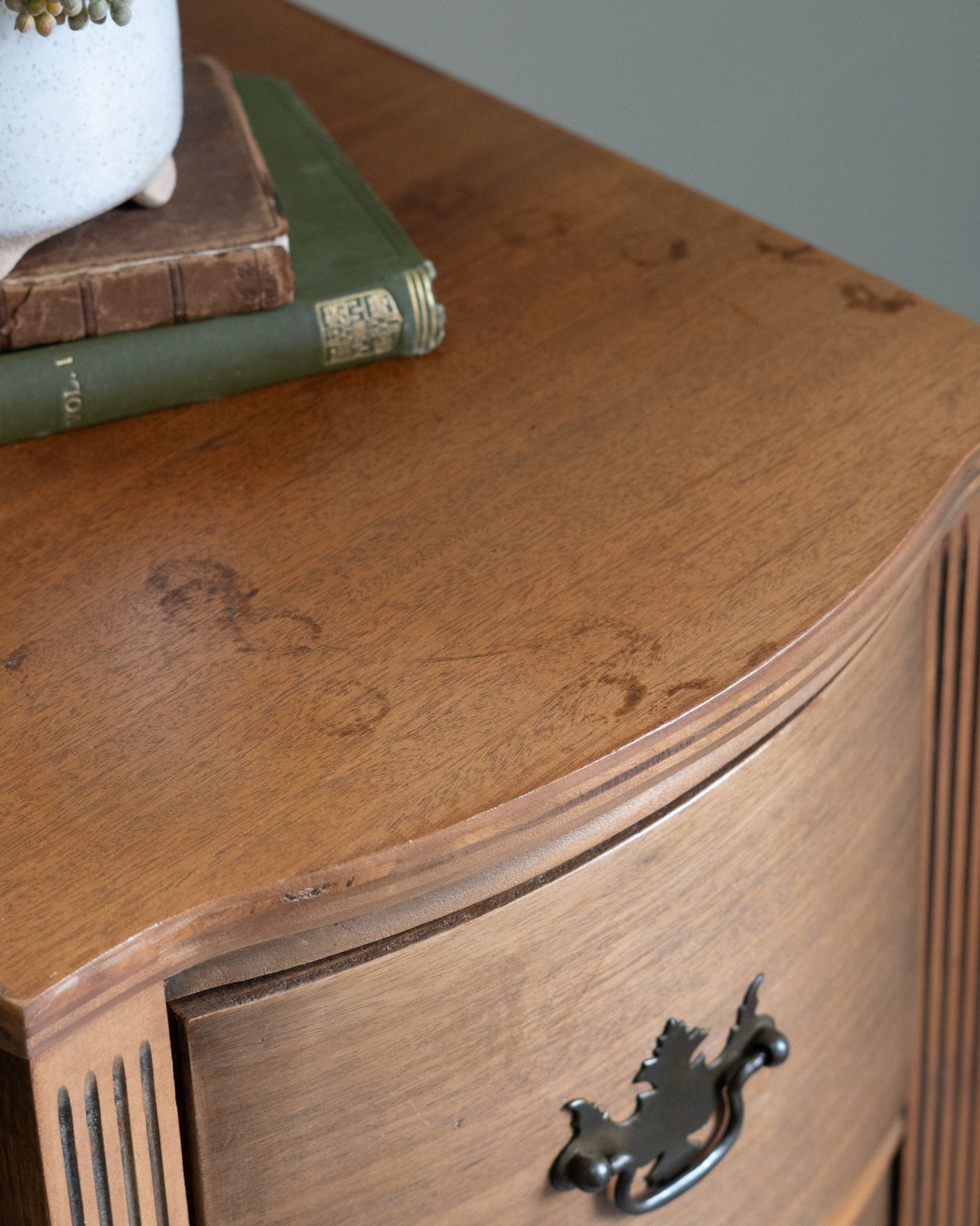 Vintage Light Wood Desk/Vanity