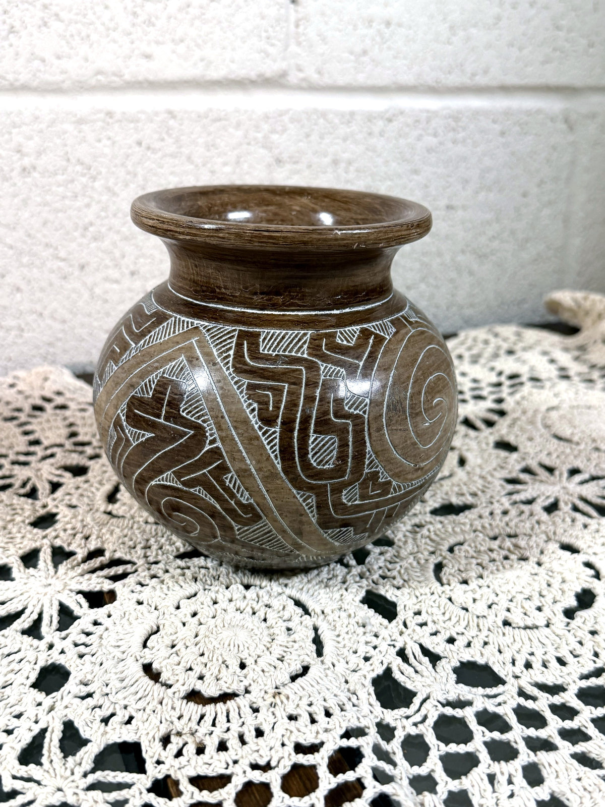 Anisio Para Brazilian Pottery Vase