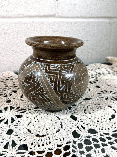 Anisio Para Brazilian Pottery Vase