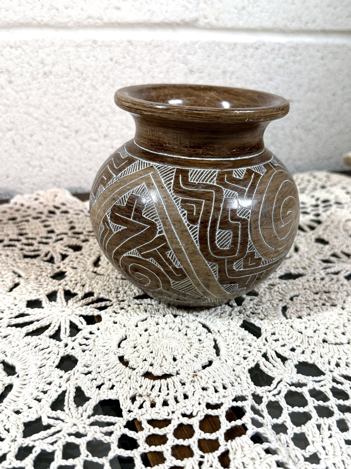 Anisio Para Brazilian Pottery Vase