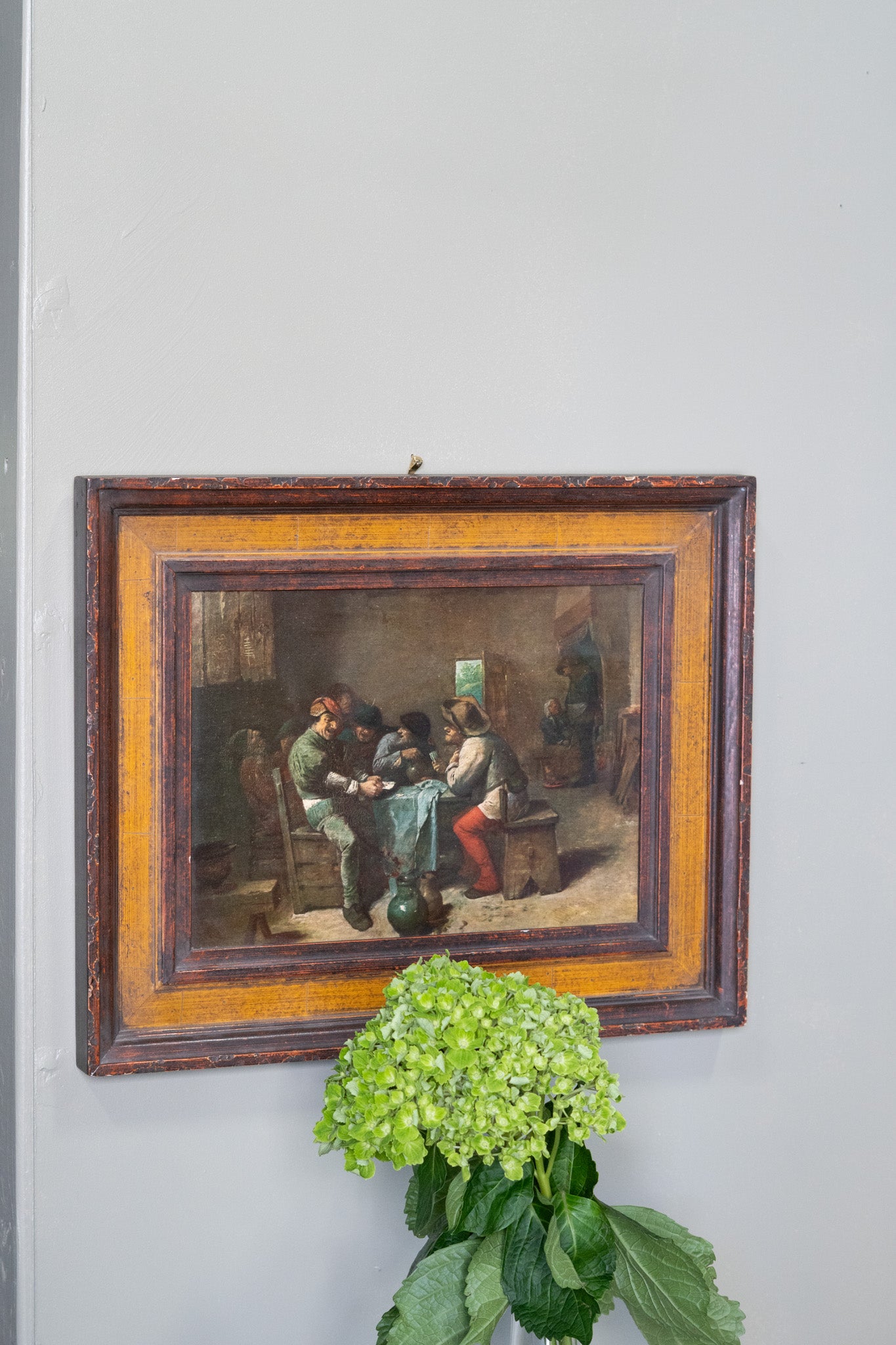 STUNNING Vintage Tavern Scene Print in Antique Frame