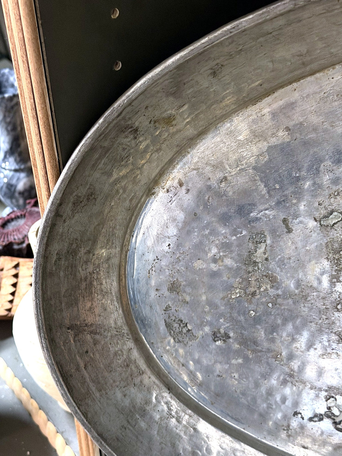 Vintage Hammered Turkish Tray, rim detail