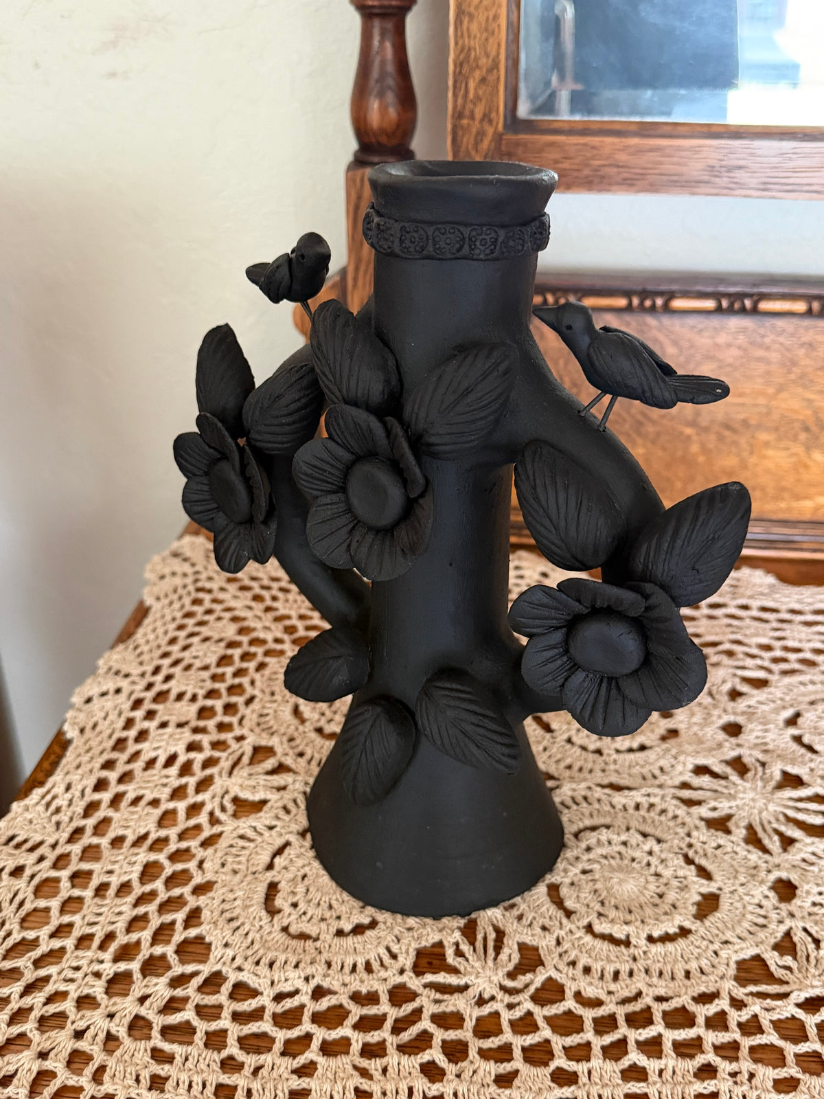 Luna Candle Holder Black, side view