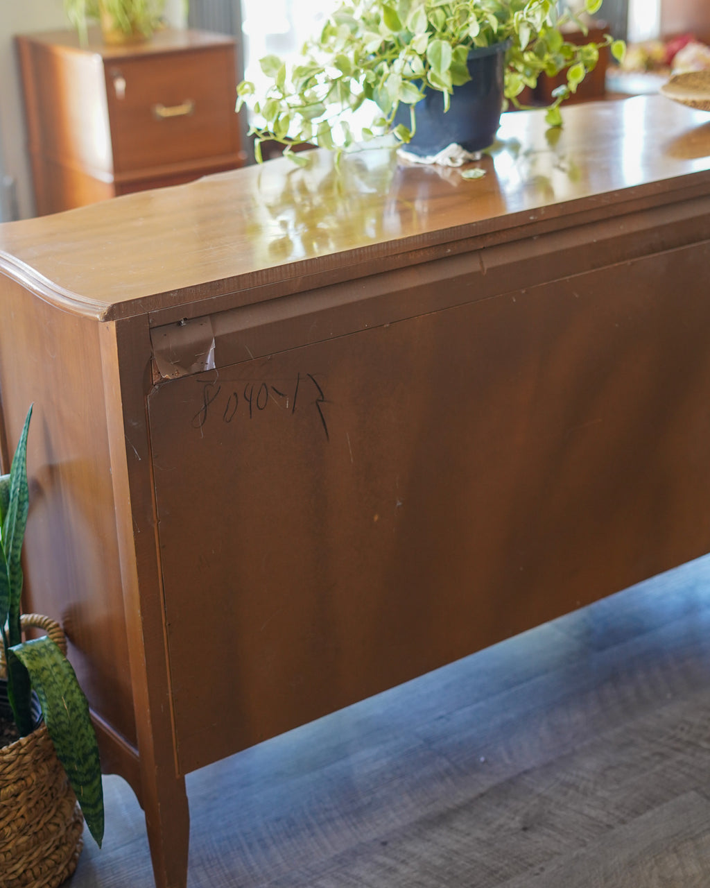 Dixie Buffet, French Provincial Style