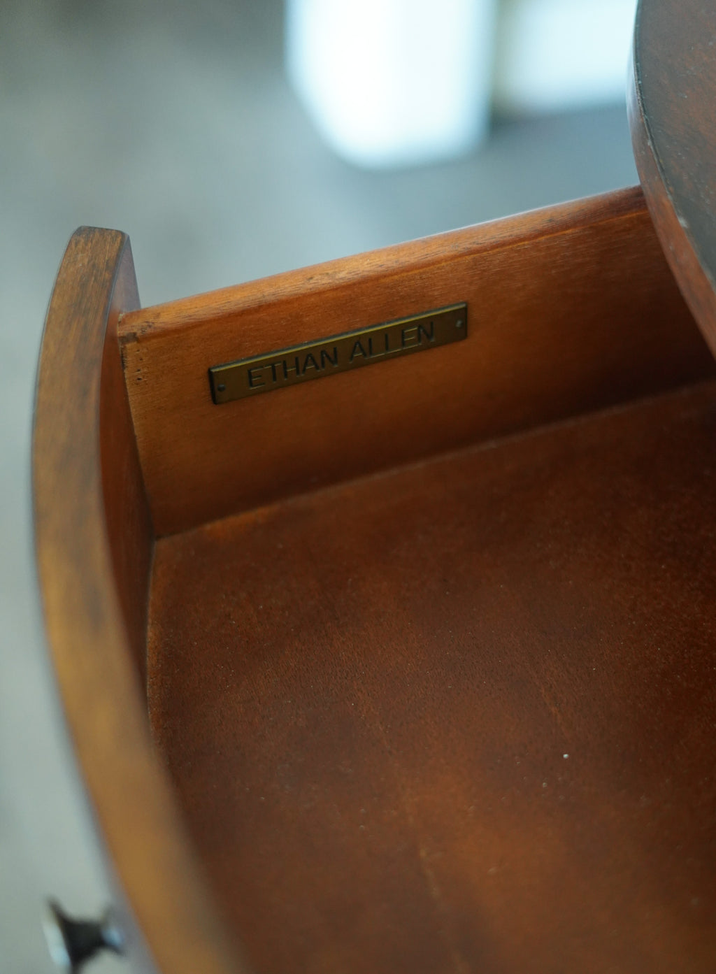 Vintage Ethan Allen Entryway Console
