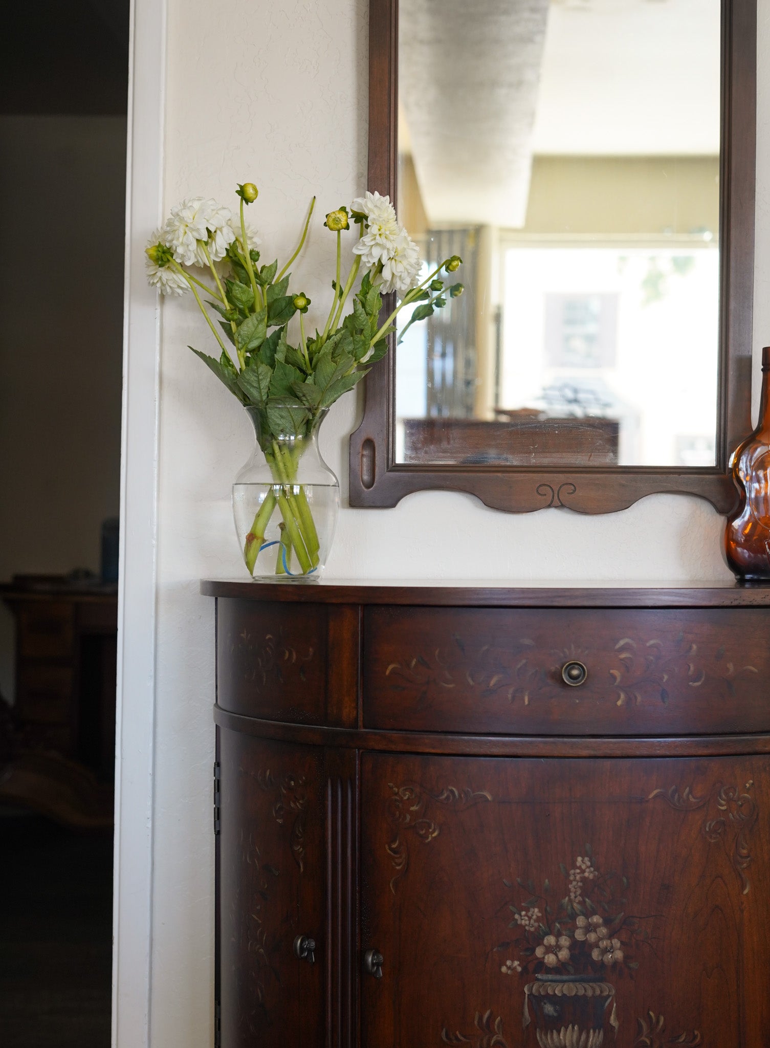 Vintage Ethan Allen Entryway Console