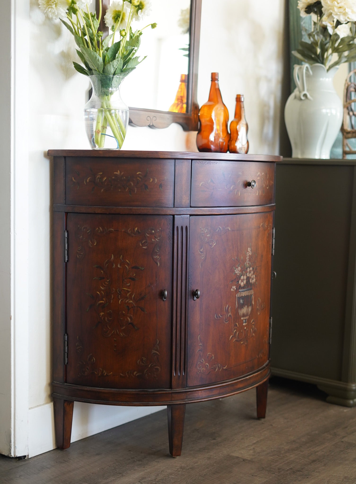 Vintage Ethan Allen Entryway Console