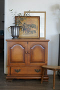 Vintage Lane Cedar Chest with Original Key