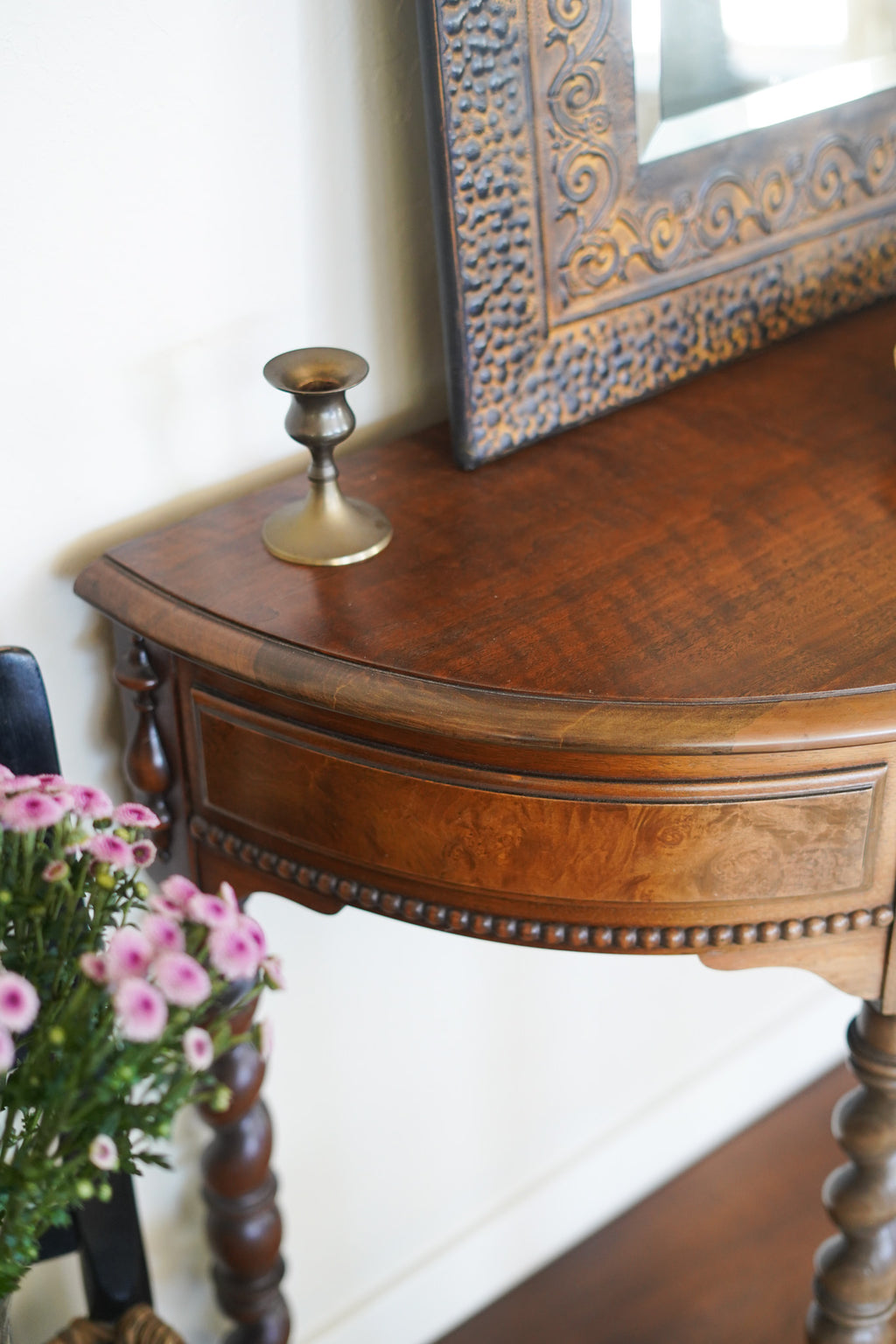 Vintage Spindle-Leg Console Stand