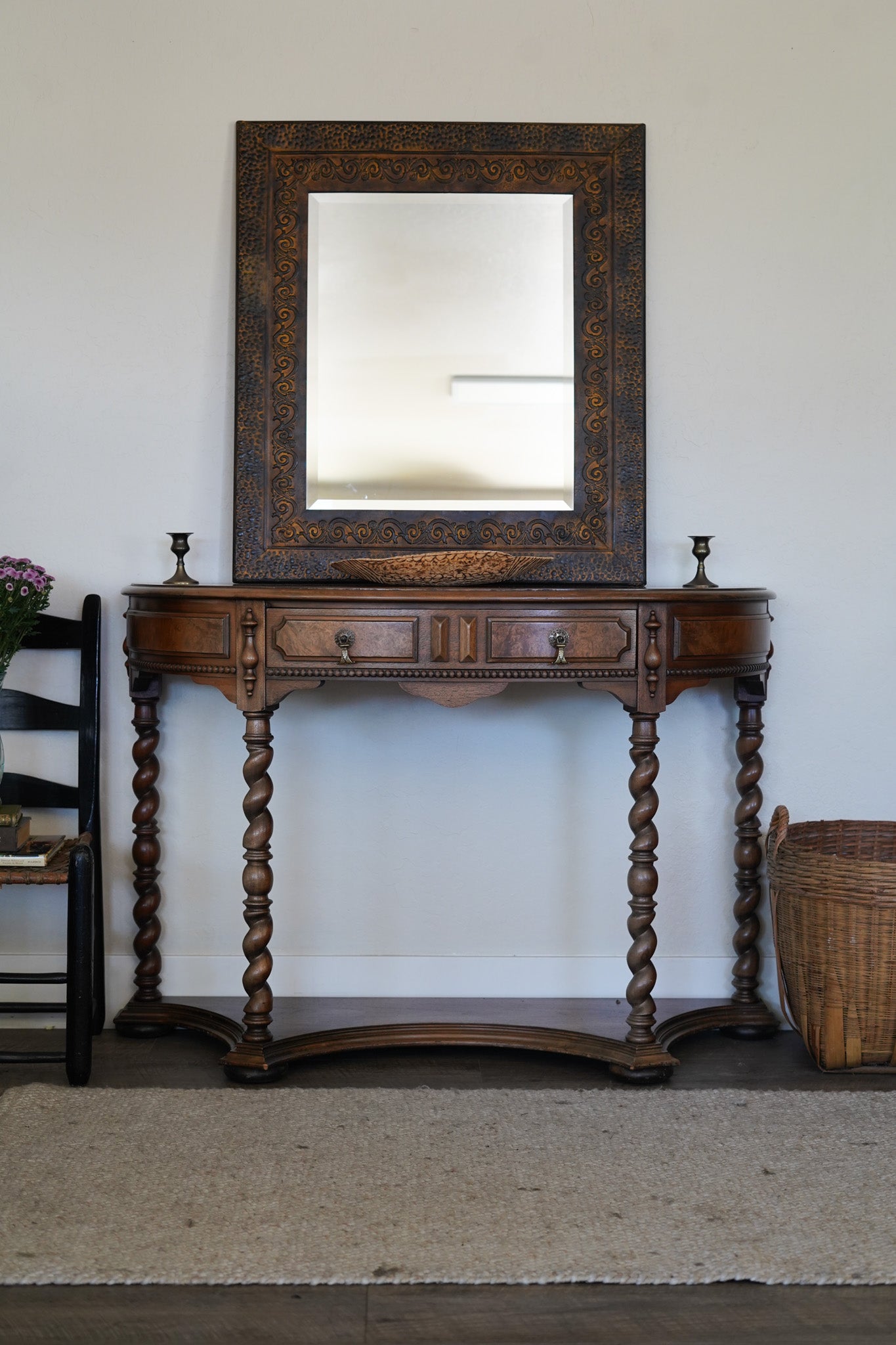 Vintage Spindle-Leg Console Stand